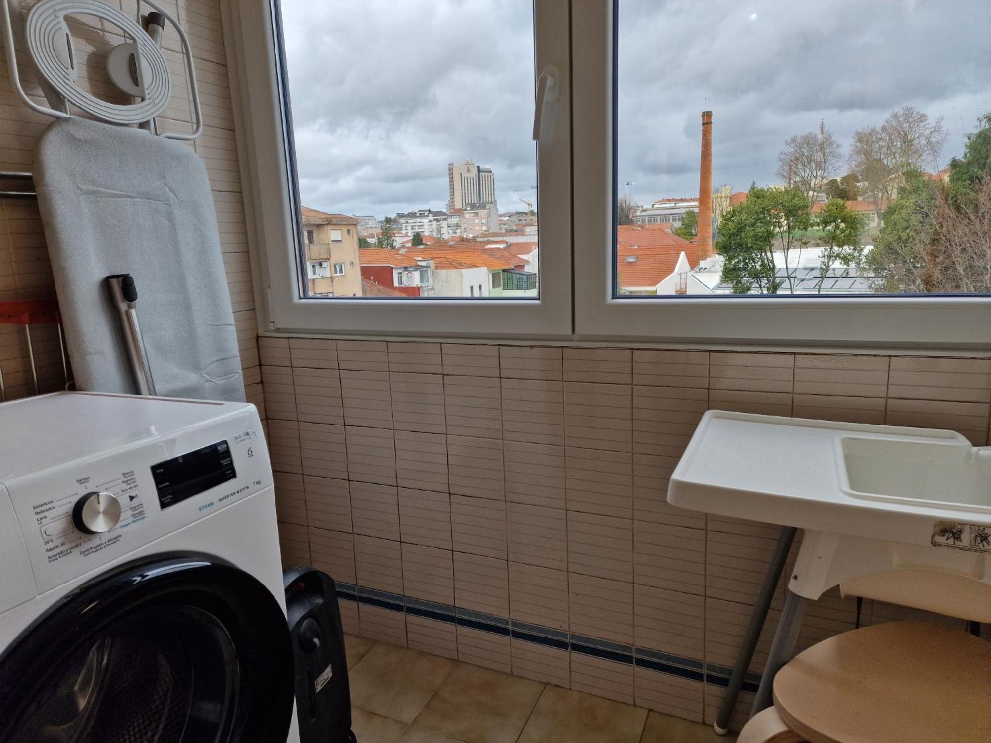 Cozy Apartment With Terrace, Air Cond, Free Parking, By Porto With Love Lda Екстериор снимка